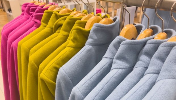 Adapting Retail Displays to Real-Time Demand